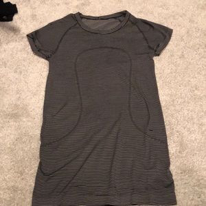 Black and white stripe lululemon shirt